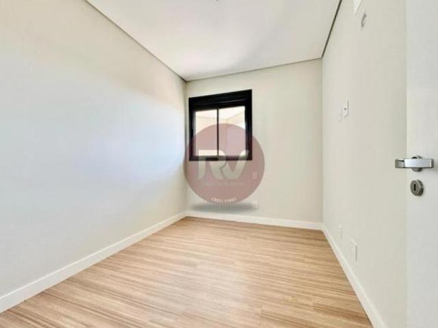 Apartamento venda em Região Geográfica Imediata de Londrina, Londrina