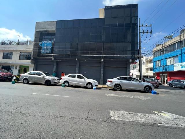 Edificio en venta en Nezahualcóyotl, Estado de México