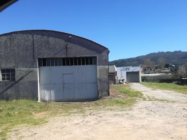 Loja alugar em Santo Tirso, Porto
