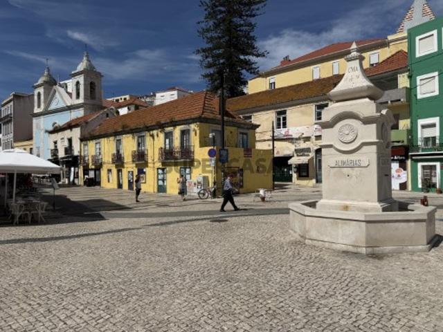 Prédio venda em Almada, Setúbal