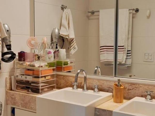 Apartamento venda em Região Geográfica Imediata do Distrito Federal, Região Integrada de Desenvolvimento do Distrito Federal e Entorno