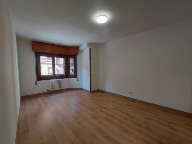Apartamento en alquiler en Las Gaunas, Logroño