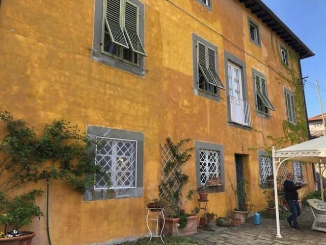 Palazzo in vendita a Unione dei comuni Media Valle del Serchio, Coreglia Antelminelli