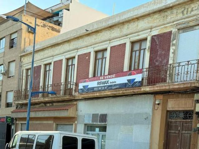 Oficina en venta en La Chanca, Almería
