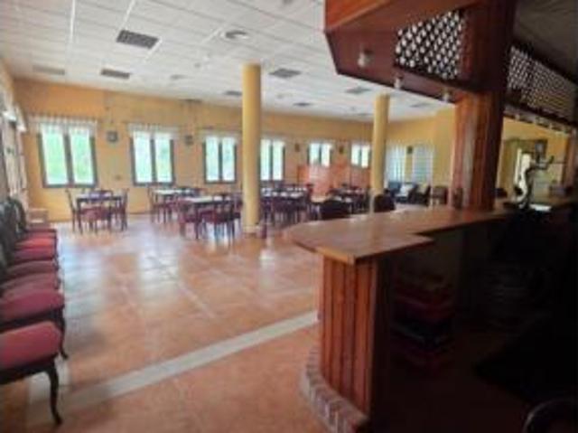 Oficina en venta en Benaoján, Málaga