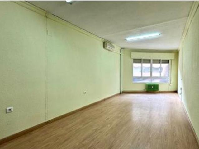 Oficina en venta en Moctezuma, Cáceres
