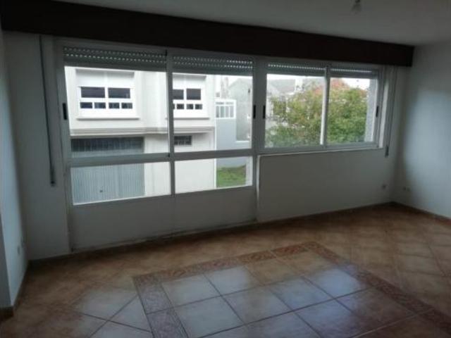 Oficina en venta en A Lagoa, Carballo