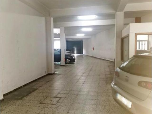 Oficina en venta en A Lagoa, Carballo