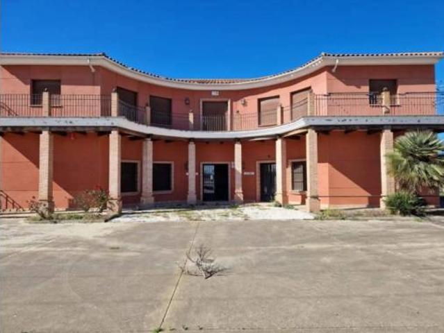 Oficina en venta en Don Benito, Badajoz