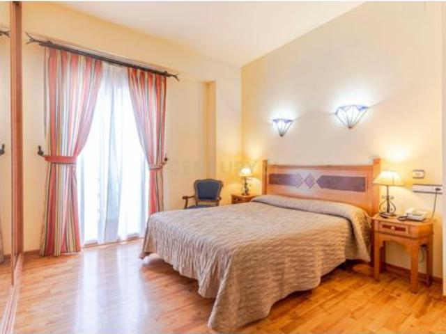 Oficina en venta en Lanjarón, Granada