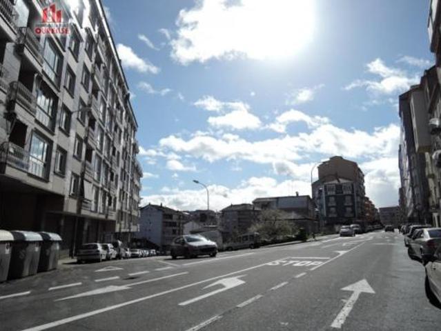 Oficina en venta en Ourense