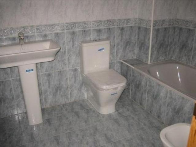 Oficina en venta en Columbrianos, Ponferrada