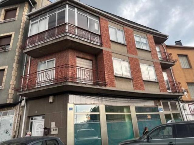 Oficina en venta en Columbrianos, Ponferrada