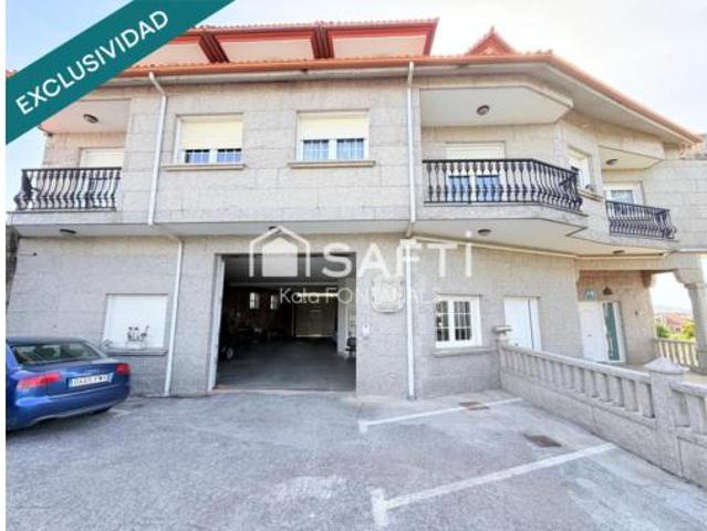 Oficina en venta en Noalla, Sanxenxo