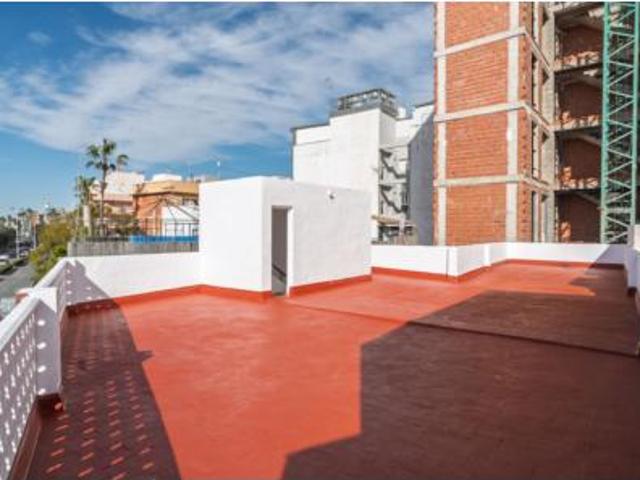 Oficina en venta en Torrevieja, Alacant / Alicante