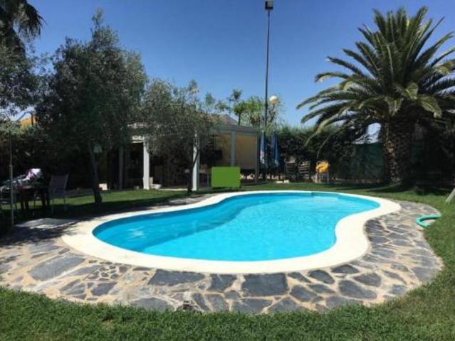 Oficina en venta en Valverde de Leganés, Badajoz