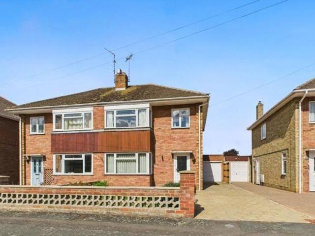 House for sale in Hampton Green, Cambridgeshire
