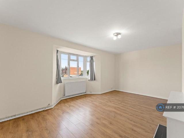Apartment for rent in London Borough of Merton, Greater London