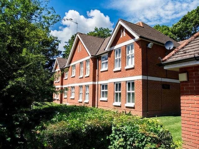 Apartment for rent in Regents Park, Southampton