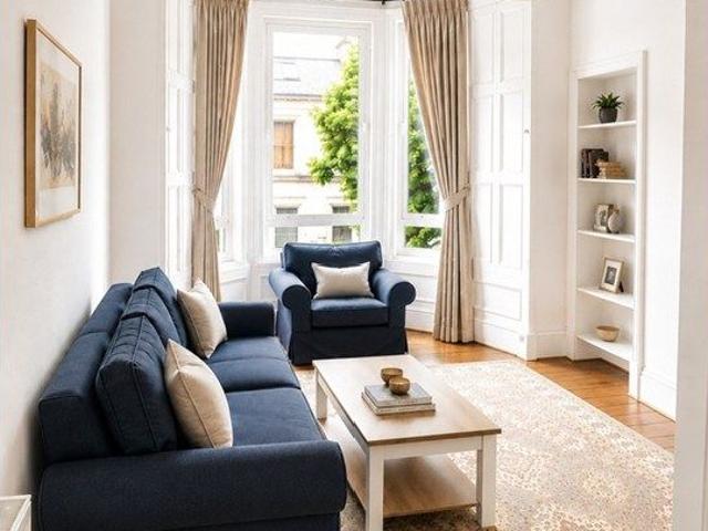Apartment for rent in Hillside, Leith