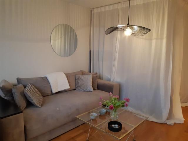 Lägenhet hyra i Nacka, Stockholm