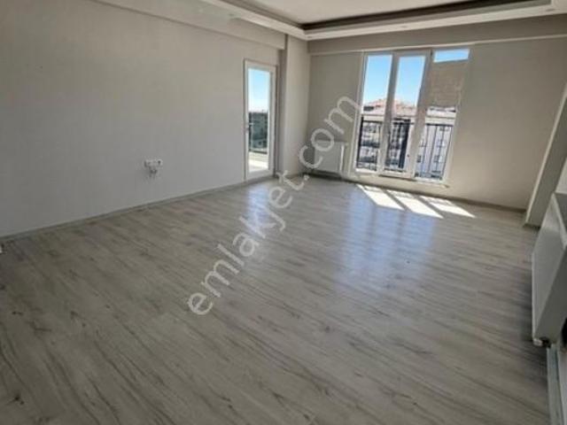 Cumhuriyet Mahallesi, Edirne Merkez içerisinde satılık mülk