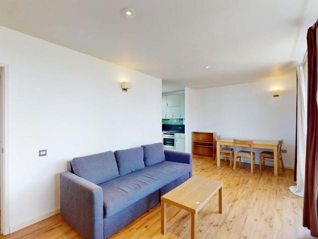 Apartment for rent in East Greenwich, Greater London