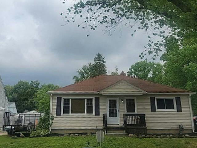 House for sale in Elyria, Lorain County