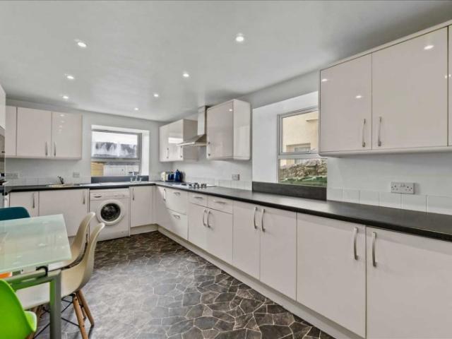 Room for rent in Lipson, Plymouth