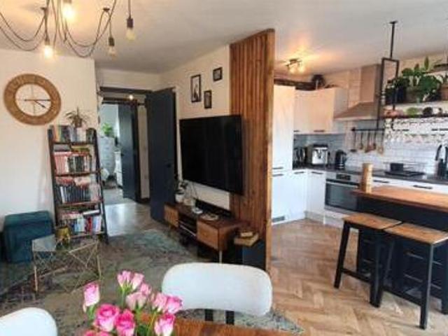 House for sale in London Borough of Hounslow, Feltham