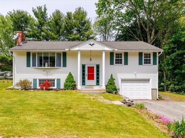 House for sale in Rutland, Massachusetts