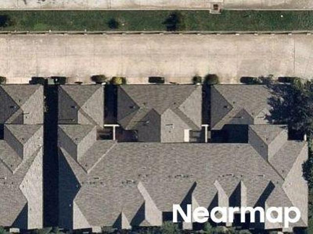 Townhouse for sale in The Estates of Willow Crest, Plano