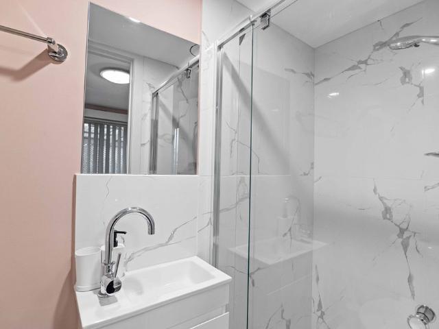 Room for rent in Camerons Creek, Victoria