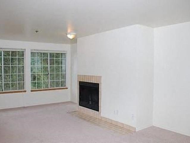 Apartment for rent in Edmonds