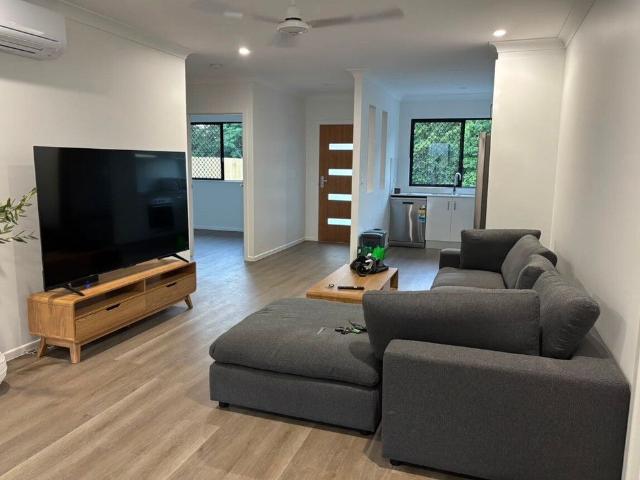 Room for rent in Edmonton, Queensland