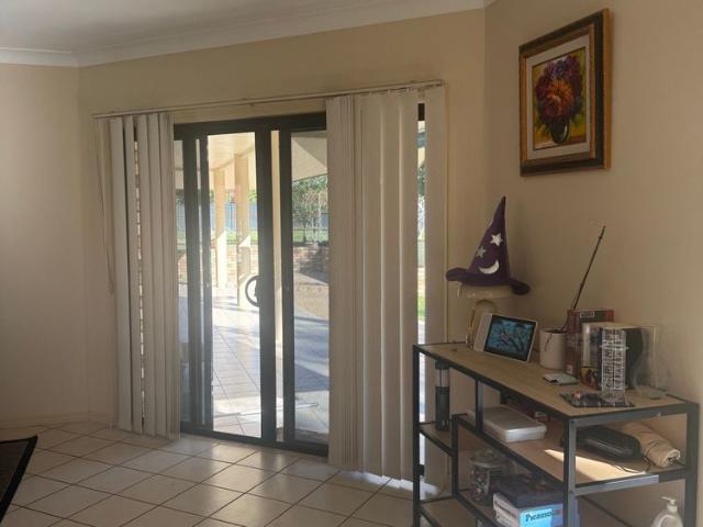 Room for rent in Edmonton, Queensland