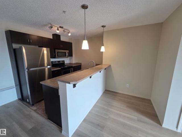 Condo for sale in Wedgewood, Alberta