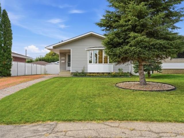 House for sale in Wedgewood, Alberta