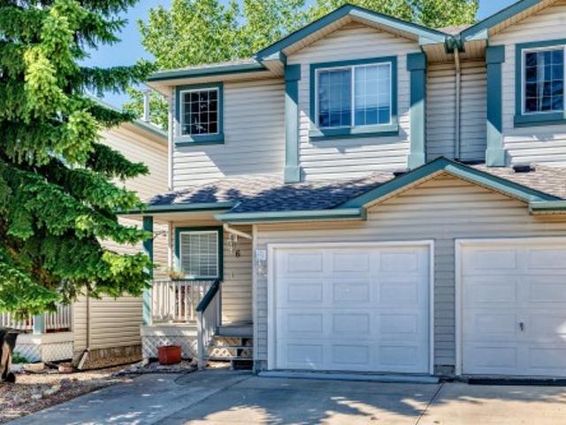 Townhouse for sale in Wedgewood, Alberta