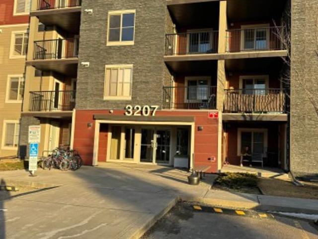 Condo for sale in Wedgewood, Alberta