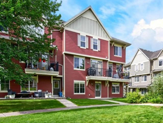 Townhouse for sale in Wedgewood, Alberta