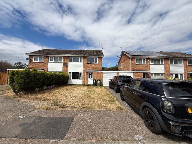 Apartment for rent in Lower Wick, Worcestershire