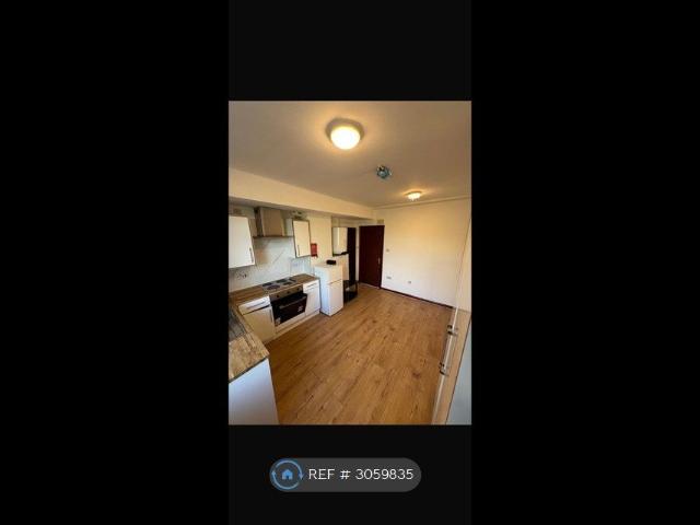 Studio for rent in Lower Edmonton, Greater London