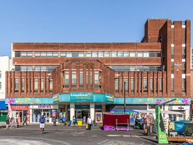 Apartment for rent in Edmonton, Greater London