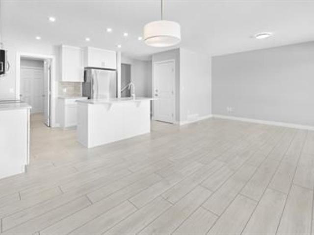 Apartment for rent in Wedgewood, Alberta