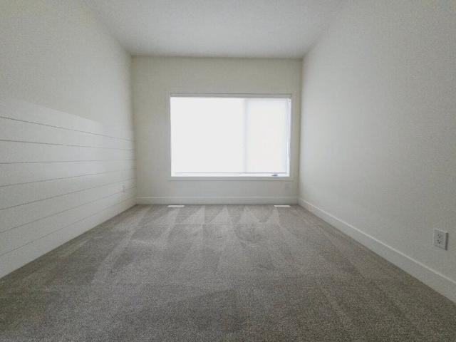 House for rent in Wedgewood, Alberta