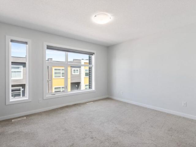 Townhouse for rent in Wedgewood, Alberta
