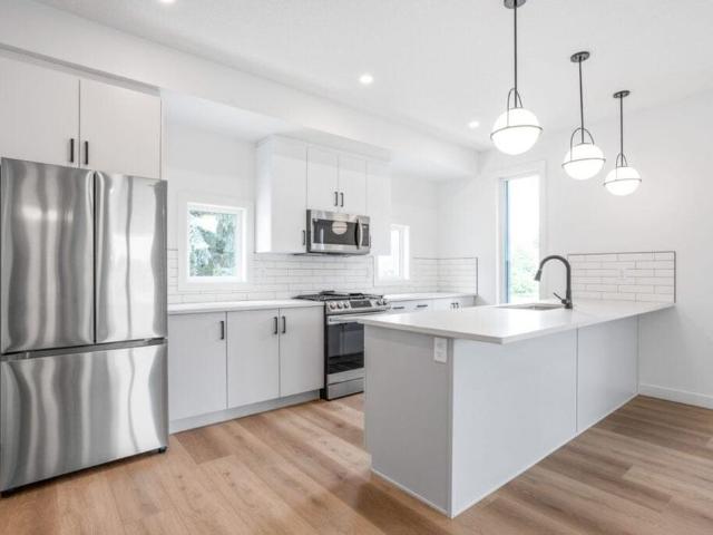 Townhouse for rent in Wedgewood, Alberta