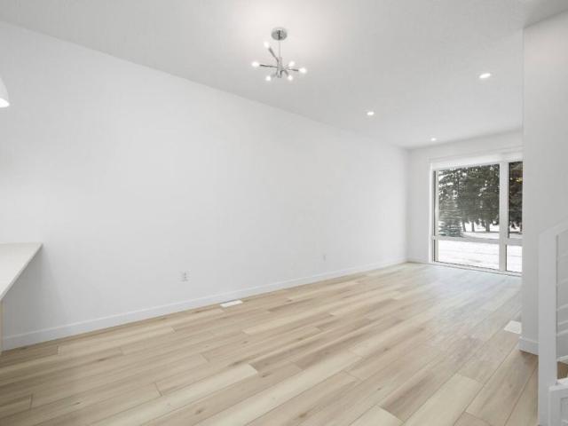 Townhouse for rent in Wedgewood, Alberta