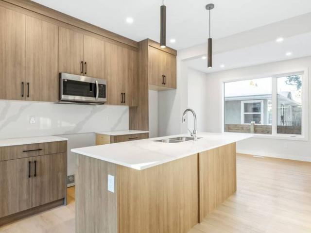 Townhouse for rent in Wedgewood, Alberta